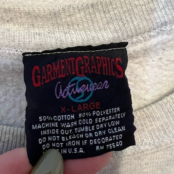 Vintage Garment Graphics Sylvester Looney Tunes Crew Neck Sweatshirt - Picture 4 of 7